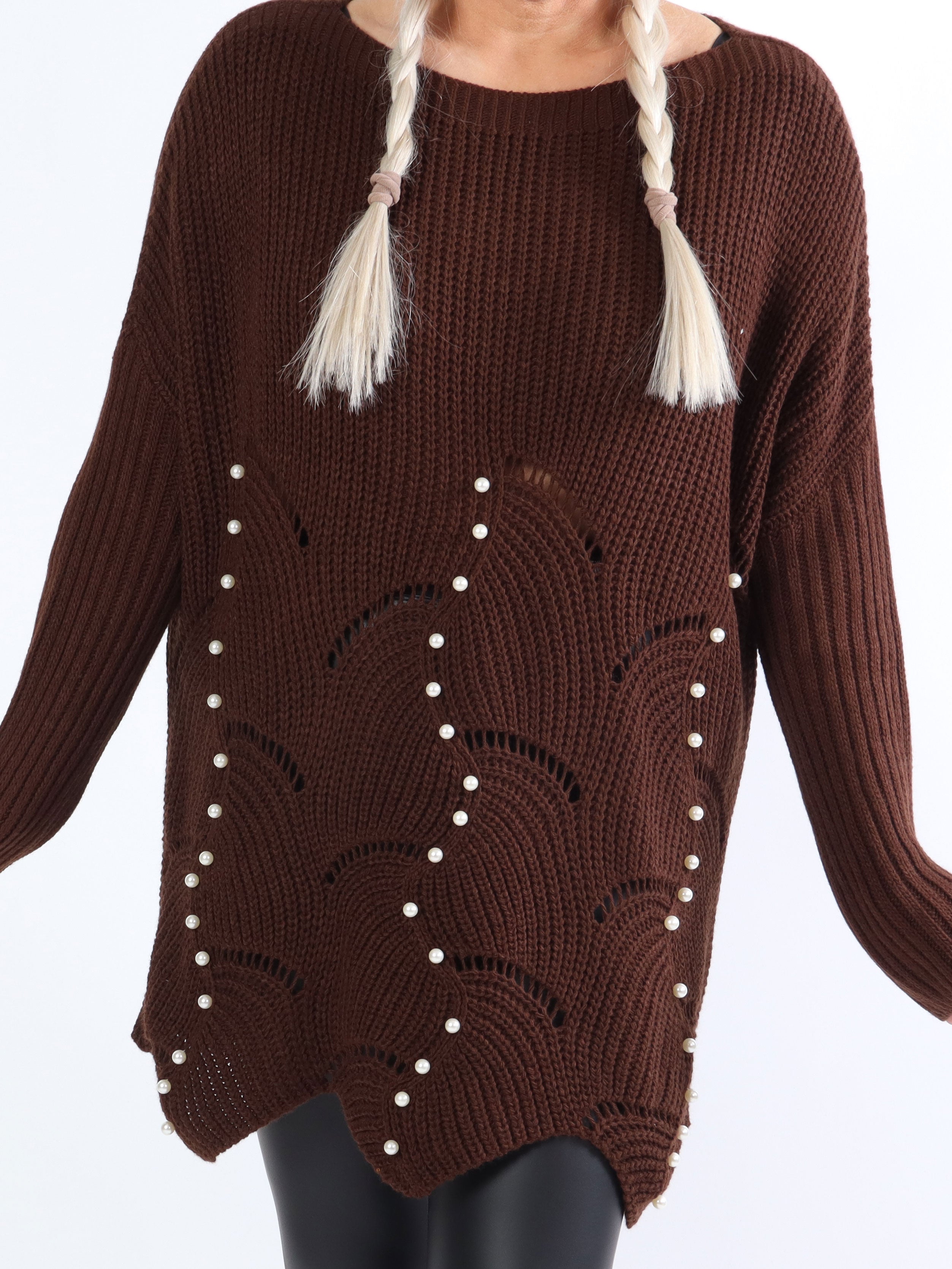 Perle - Smuk plus size strik med hvide perler